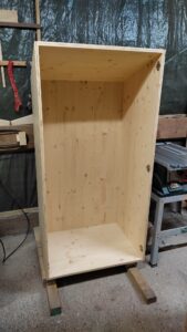 Dressing d'entrée sous rampant sur mesure à Nogent le Rotrou 28 par l'Atelier Bois Robain