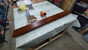 fabrication et installation d'un habillage d'appui de fenêtre en chêne sur mesure à Mauve Sur Huisne 61 par l'Atelier Bois Robain