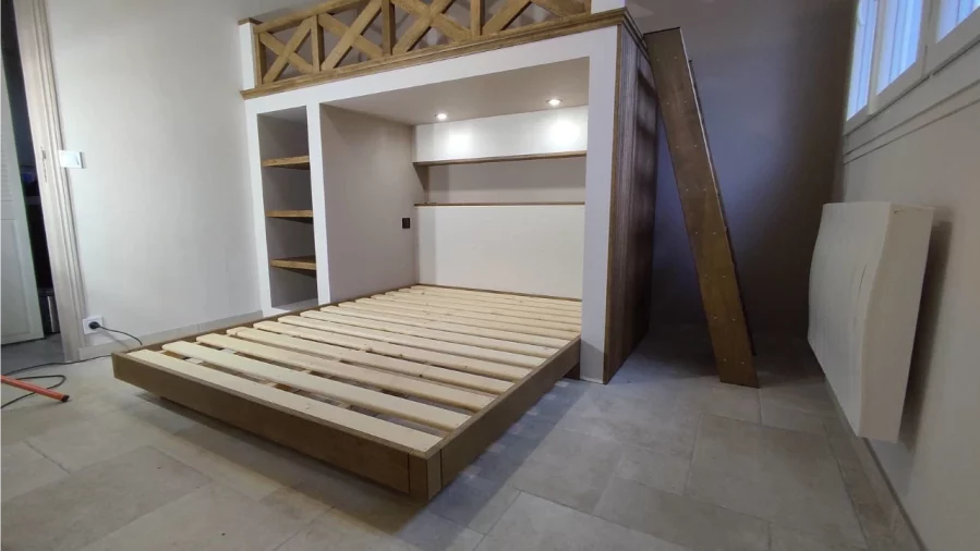 Aménagement lits superposés sur mesure habillages en chêne à Tours 37 par l'Atelier Bois Robain